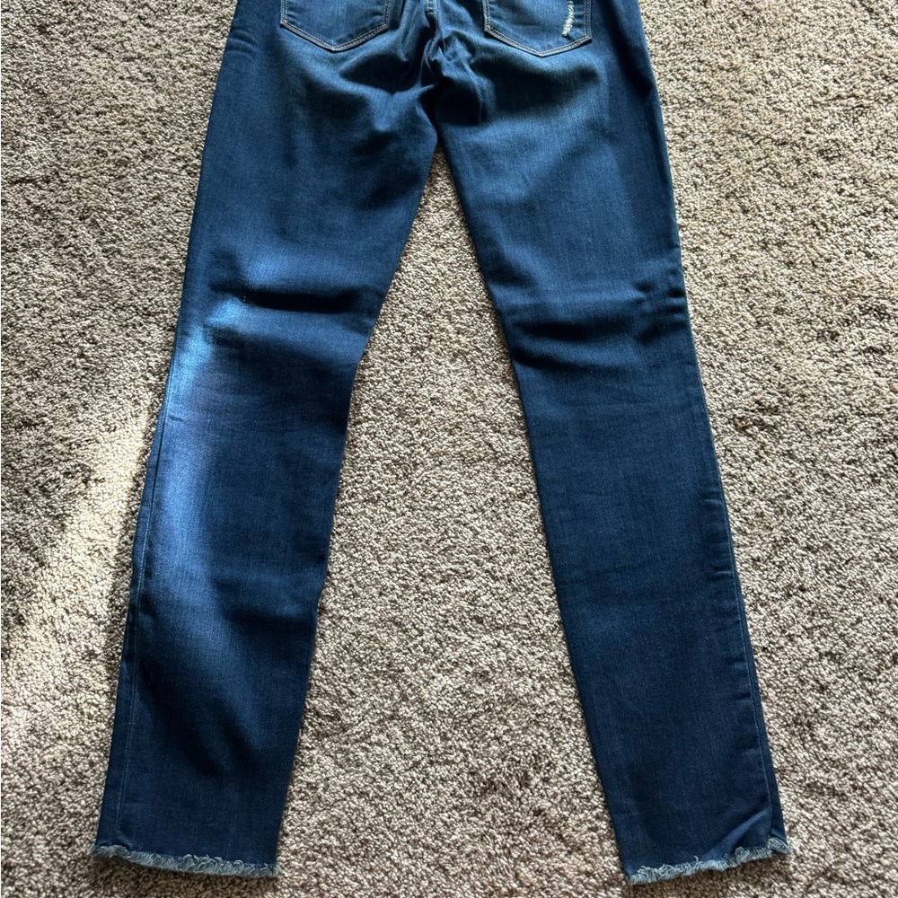 Gap ankle cropped fringe skinny jeans